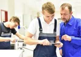 Komunikat w sprawie zajęć praktycznych u pracodawców dla uczniów branżowej szkoły I stopnia będących młodocianymi pracownikami