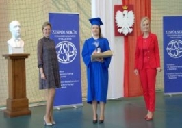 13 rocznik absolwentów Technikum im. Augustyna Szpręgi w Malachinie kończy szkołę, z przesłaniem by nawet ptasiego mleka im w życiu nie brakowało!