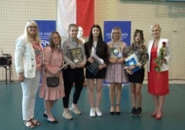 ZAKOŃCZENIE ROKU SZKOLNEGO 2020/2021 DLA 415 UCZNIÓW KLAS PROMOCYJNYCH W ZS W MALACHINIE