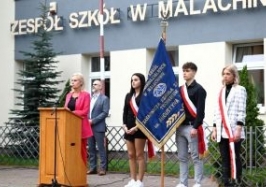 537 UCZNIÓW ROZPOCZĘŁO ROK SZKOLNY W ZESPOLE SZKÓŁ W MALACHINIE