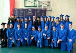 Uroczystość zakończenia edukacji 5 klasy Technikum im. Augustyna Szpręgi w Malachinie